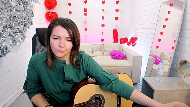 Snapshot of NicoleHitman chatting on 10, 3, 2025 NicoleHitman online show from 10, 3, 2025