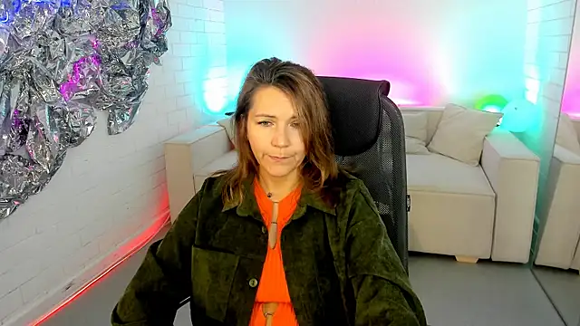 Snapshot of NicoleHitman chatting on 12, 9, 2025 NicoleHitman online show from 12, 9, 2025