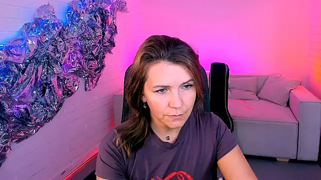 Snapshot of NicoleHitman chatting on 15, 9, 2025 NicoleHitman online show from 15, 9, 2025