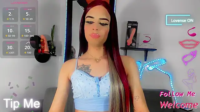 IvanaColizon BigCock online show from 25, 9, 2025