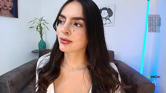 Abigail cruz online show from 8, 9, 2025