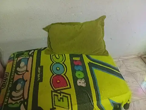 Snapshot of nastysexamateur69 chatting on 5, 11, 2025 nastysexamateur69 online show from 5, 11, 2025