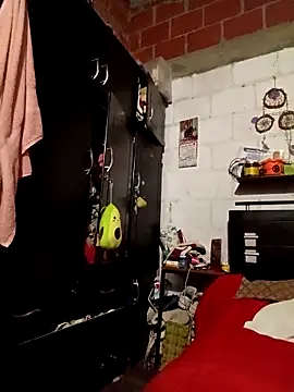 Snapshot of Antonela45 chatting on 28, 9, 2025 Antonela45 online show from 28, 9, 2025