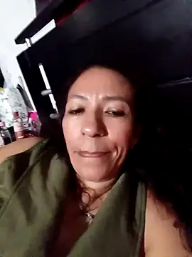 Snapshot of Antonela45 chatting on 1, 12, 2025 Antonela45 online show from 1, 12, 2025