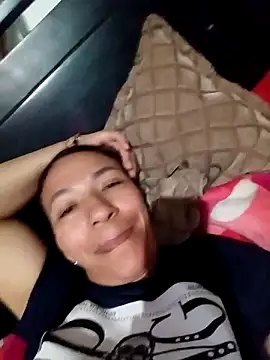 Snapshot of Antonela45 chatting on 5, 11, 2025 Antonela45 online show from 5, 11, 2025