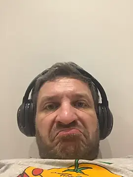 juanyour online show from 17, 12, 2025