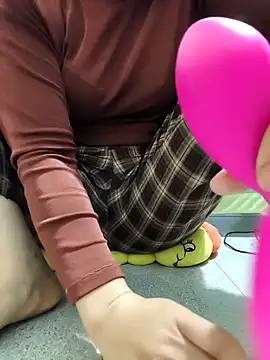 Lyly2525 online show from 15, 1, 2026