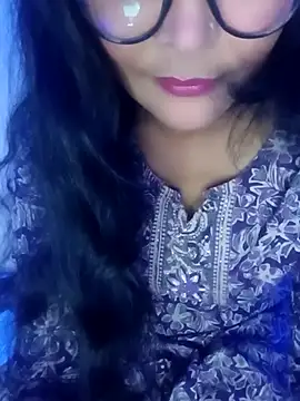 Ronak kaur online show from 18, 3, 2025