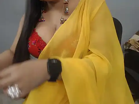 Surjeet Kaur online show from 6, 3, 2025