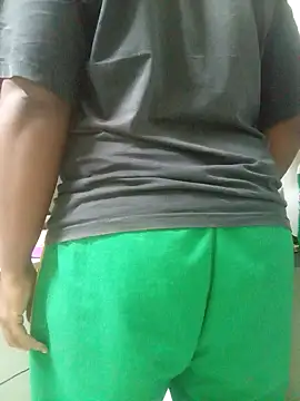 Latte1204 online show from 24, 9, 2025