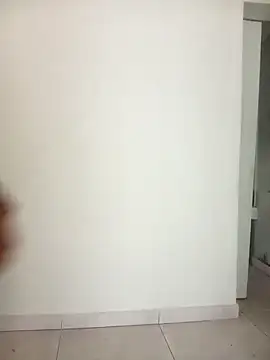 Latte1204 online show from 5, 10, 2025