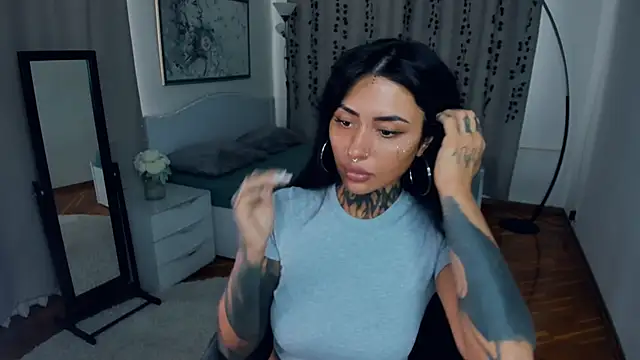 CharimgSabrina online show from 27, 9, 2025