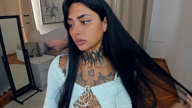 CharimgSabrina online show from 11, 9, 2025