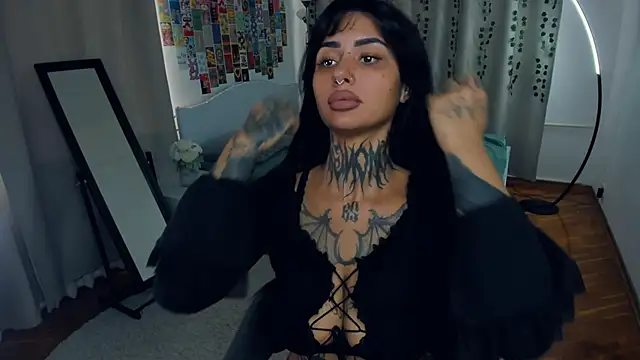 CharimgSabrina online show from 5, 10, 2025