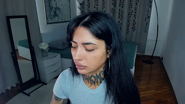 CharimgSabrina online show from 29, 9, 2025