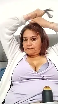 BiancaSteel online show from 3, 12, 2025