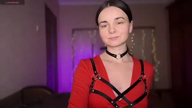 lanaloulou online show from 13, 11, 2025