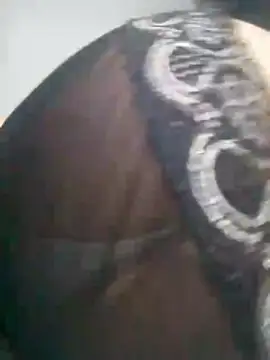 Snapshot of Sandra42 chatting on 23, 12, 2025 Sandra42 online show from 23, 12, 2025