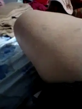 Snapshot of Sandra42 chatting on 11, 11, 2025 Sandra42 online show from 11, 11, 2025