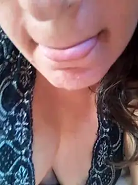 Snapshot of Sandra42 chatting on 3, 6, 2026 Sandra42 online show from 3, 6, 2026