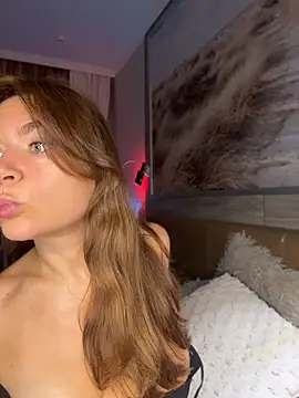 Mary Kiitty online show from 28, 7, 2026