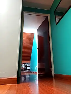 Ariana Rodriguez online show from 7, 11, 2025