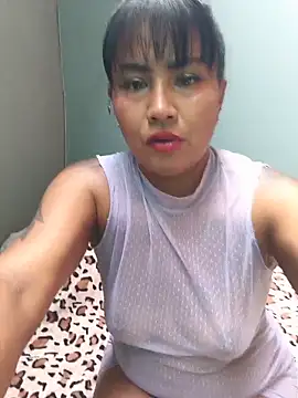 Snapshot of Ariana_Rodriguez chatting on 9, 6, 2026 Ariana Rodriguez online show from 9, 6, 2026