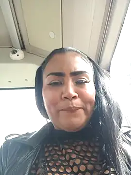 Snapshot of Ariana_Rodriguez chatting on 7, 5, 2026 Ariana Rodriguez online show from 7, 5, 2026