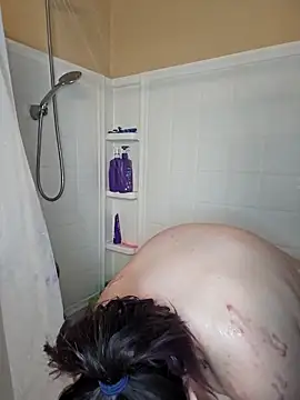 Snapshot of VioletNova chatting on 10, 3, 2025 VioletNova online show from 10, 3, 2025