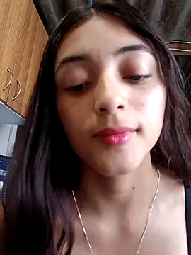 Snapshot of Valen_Person chatting on 23, 10, 2025 Valen Person online show from 23, 10, 2025