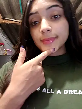 Snapshot of Valen_Person chatting on 2, 10, 2025 Valen Person online show from 2, 10, 2025