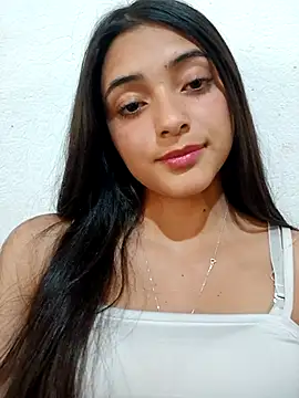 Snapshot of Valen_Person chatting on 8, 10, 2025 Valen Person online show from 8, 10, 2025