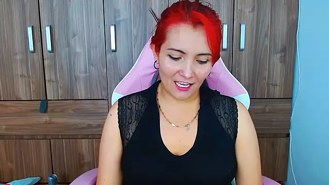 Snapshot of nanis_milf chatting on 23, 6, 2026 nanis milf online show from 23, 6, 2026