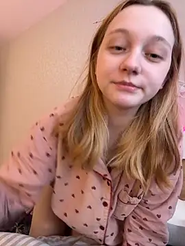 Bonechka online show from 17, 4, 2026