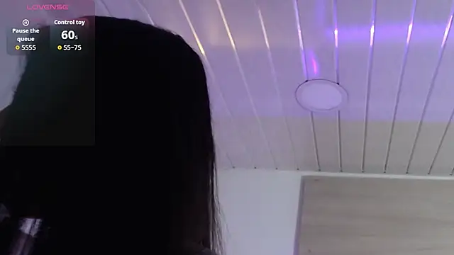 Cristal Velle online show from 22, 10, 2025