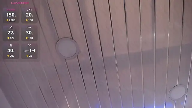 Cristal Velle online show from 3, 10, 2025