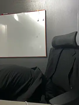 Isabella Varella online show from 13, 2, 2026