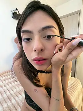 Snapshot of ZaraLuuv chatting on 26, 2, 2026 ZaraLuuv online show from 26, 2, 2026