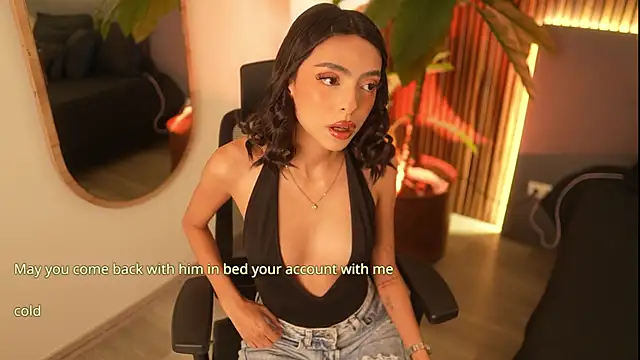 ZaraLuuv online show from 21, 9, 2025