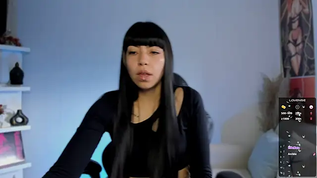 Saraa Desiree online show from 19, 11, 2025