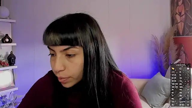 Saraa Desiree online show from 12, 9, 2025