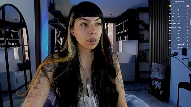 Saraa Desiree online show from 20, 3, 2026