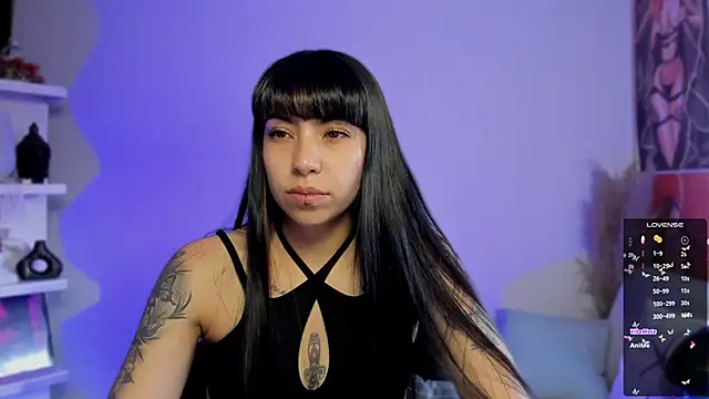 Saraa Desiree online show from 13, 11, 2025