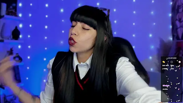 Saraa Desiree online show from 30, 11, 2025