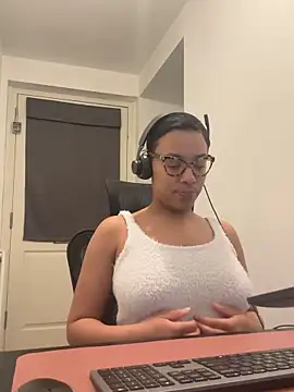 Melia Rayne online show from 19, 2, 2026