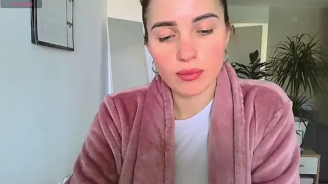 neferutt online show from 17, 2, 2026