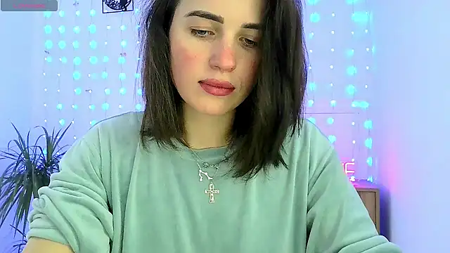 neferutt online show from 5, 12, 2025