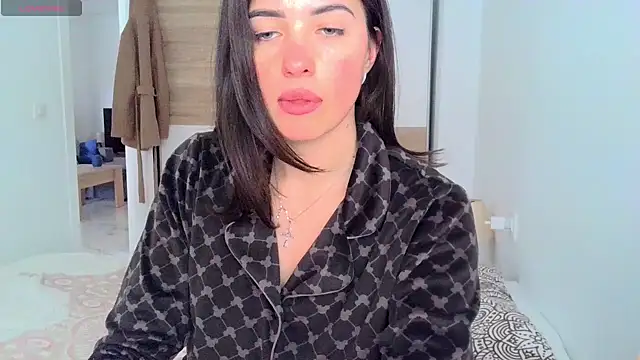 neferutt online show from 6, 3, 2026