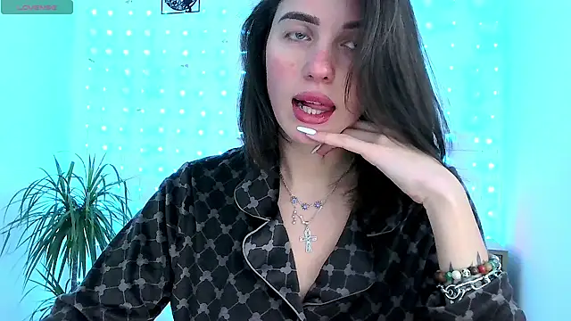 neferutt online show from 28, 11, 2025