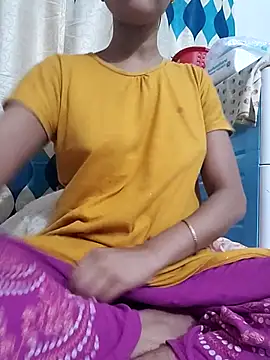 sexy-trisha1 online show from 3, 12, 2025